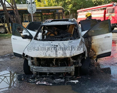 'Samarqandda harakatlanayotgan Tracker yonib ketdi'ning rasmi