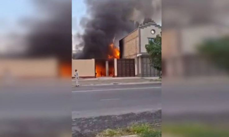 Изрображение 'В страшном пожаре в Андижанской области погиб 1 человек, еще один пострадал'