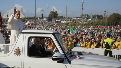 Image of 'A mass was held in Rome with the participation of over a million young people.'