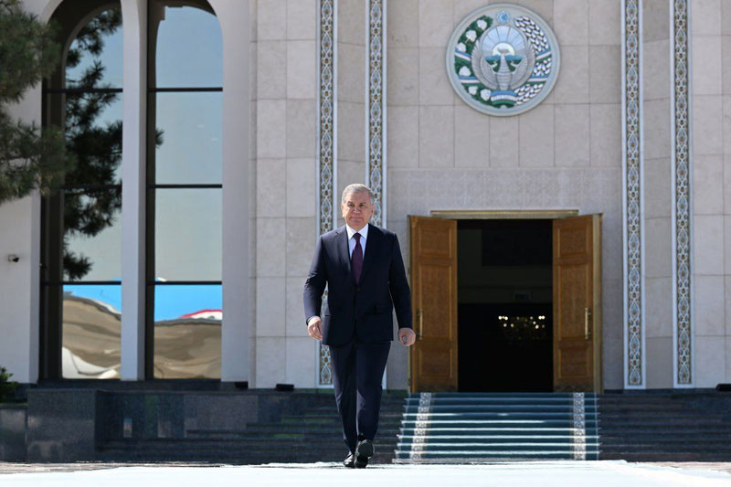 'Mirziyoyev Turkmanistonga nima uchun ketti?'ning rasmi