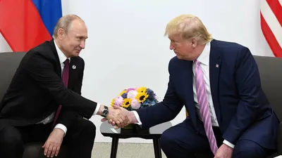 Изрображение 'Стали известны место и дата встречи Владимира Путина и Дональда Трампа'