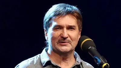 'Rossiyalik taniqli rejissyor Yuriy Butusov 63 yoshida vafot etdi.'ning rasmi