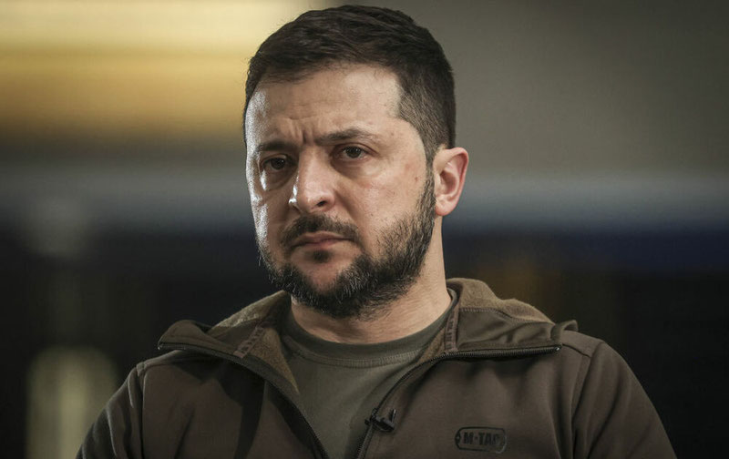 'Zelenskiy Rossiyaga bosib olingan hududlarni berib turishi mumkin'ning rasmi