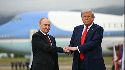 'Дональд Трамп Путин билан учрашувни "10 дан 10" деб баҳолади'ning rasmi
