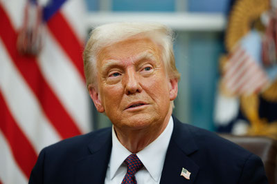 Image of 'Trump is planning a tripartite summit with Putin and Zelenskyy on August 22.'
