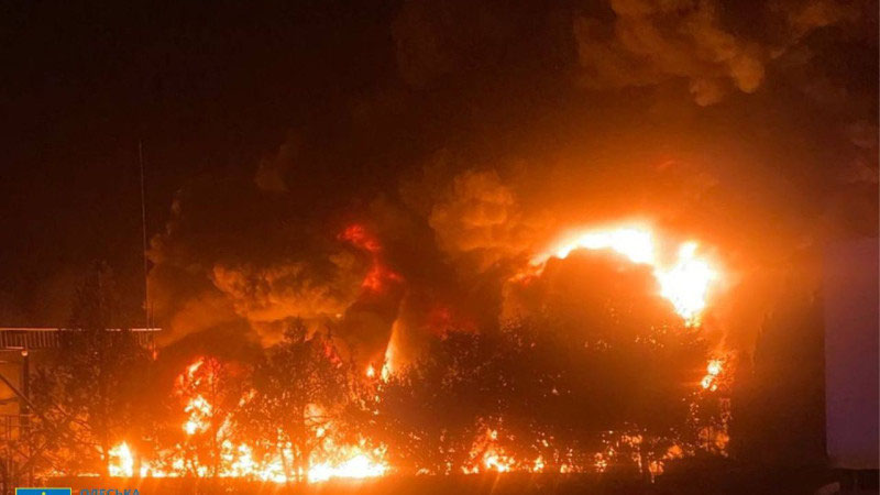 'Rossiya yana SOCAR'ning Ukrainadagi neft bazasiga hujum qildi'ning rasmi