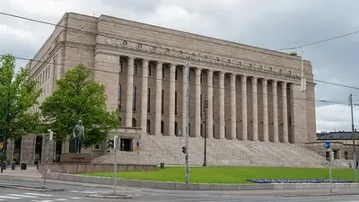 'Finlandiyada deputat parlament binosida o‘z joniga qasd qildi'ning rasmi