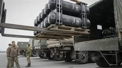 'AQSh Ukrainaga 825 million dollarlik qurol-yarogʻ sotishni maʼqulladi'ning rasmi