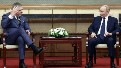 Image of 'Putin demanded that the Slovak Prime Minister cut off Ukraine's energy supply.'