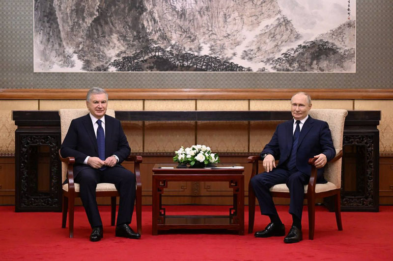 Изрображение 'В Пекине прошла встреча глав Узбекистана и России'