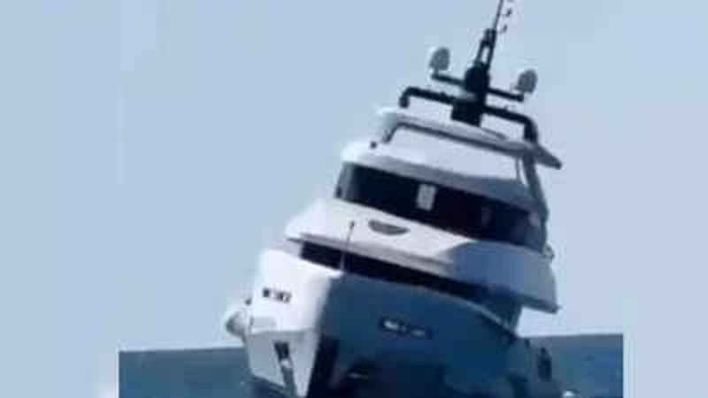 Image of 'The million-dollar luxury yacht sank on its maiden voyage.'