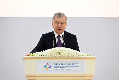 'Наманганда “Камбағалликдан фаровонлик сари” халқаро форуми бошланди'ning rasmi