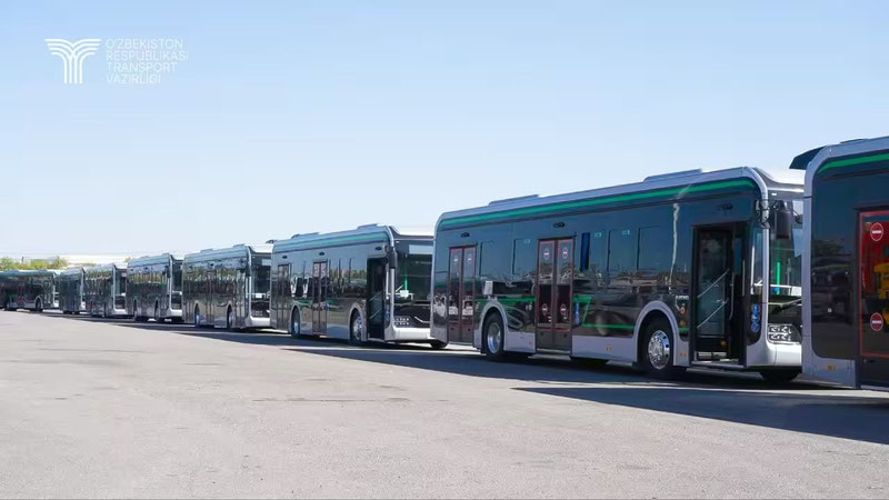 Image of '100 Yutong electric buses were sent to Uzbekistan from China.'