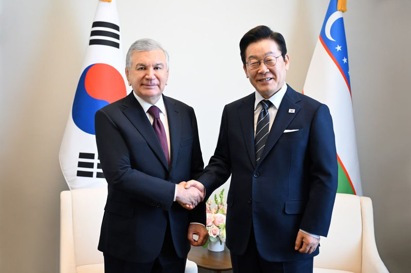 Image of 'Mirziyoyev and Lee Jae-myung met in New York.'