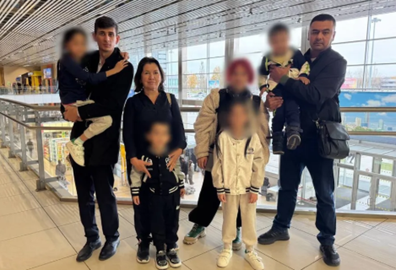 Изрображение 'В Узбекистан вернули 5-х детей, оставшихся без попечения родителей в Челябинске'