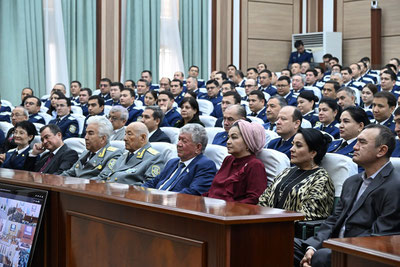 '"Тил яшаса, миллат яшайди"'ning rasmi