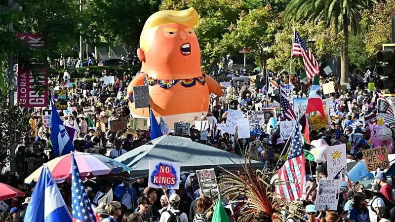 'АҚШда Трампга қарши намойишлар бўлмоқда'ning rasmi