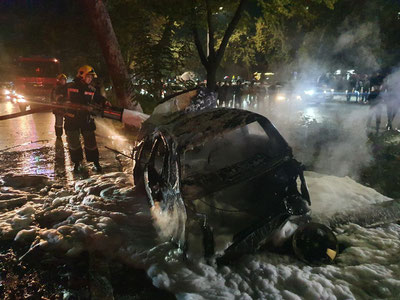 'Toshkentda YTH ortidan avtomobil to‘liq yonib ketdi'ning rasmi