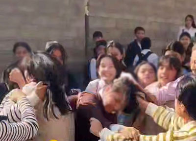 Image of 'In Urgut, measures were taken against 12 parents following a fight among school students.'