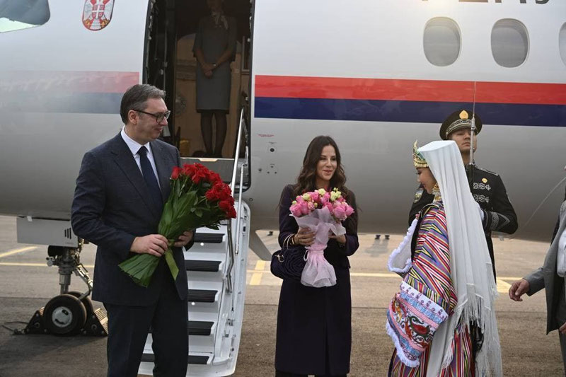 'Serbiya Respublikasi Prezidenti O'zbekistonga keldi'ning rasmi