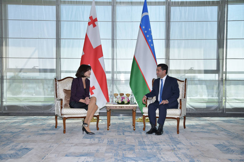 Изрображение 'Главы МИД Узбекистана и Грузии обсудили вопросы сотрудничества'