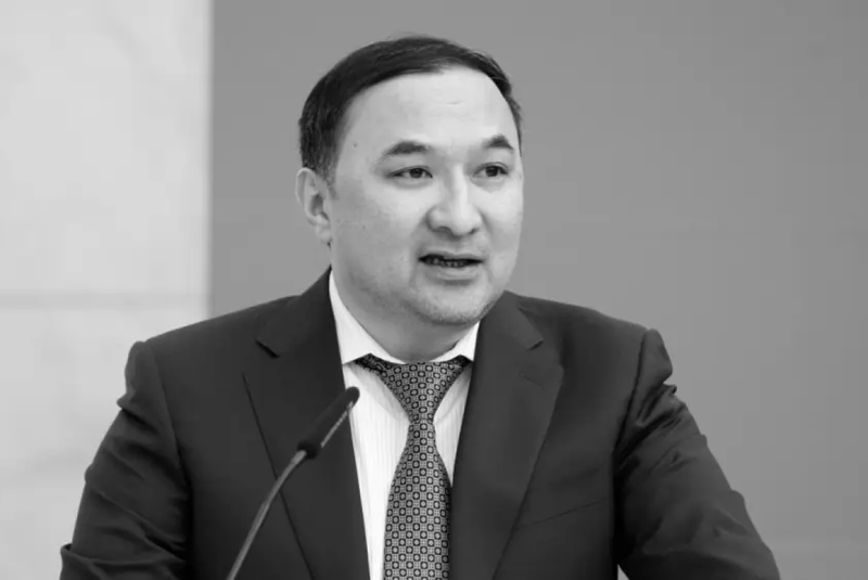 'Қозоғистон президентининг собиқ маслаҳатчиси муштлашувда ҳалок бўлди'ning rasmi