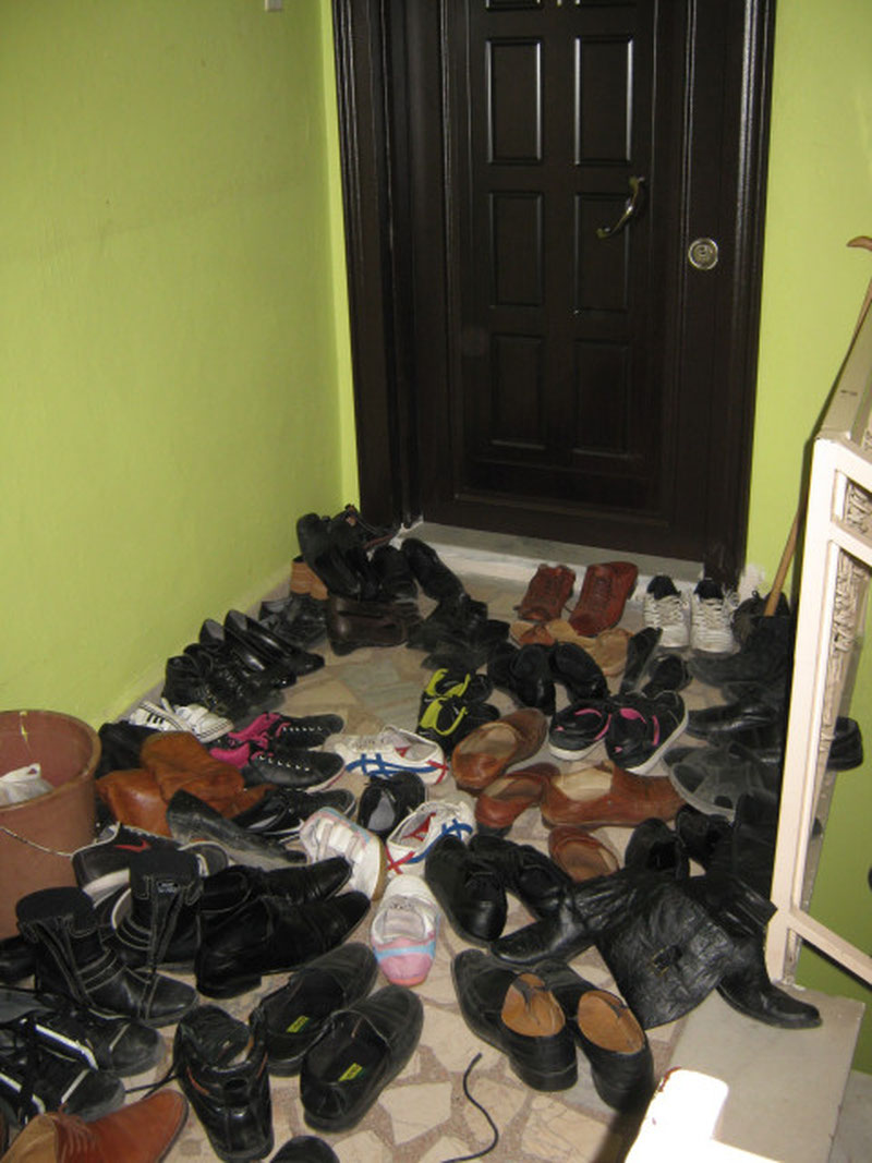 Изрображение 'Налоговики обнаружили 35 арендаторов в квартире площадью 24 кв.м.'