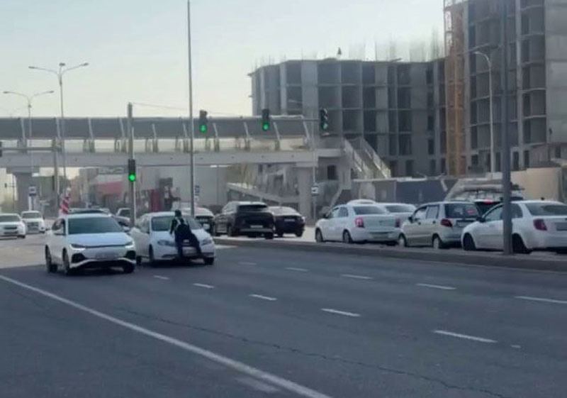 'Тошкентда Gentra ҳайдовчиси ИИБ инспекторини судраб кетди'ning rasmi