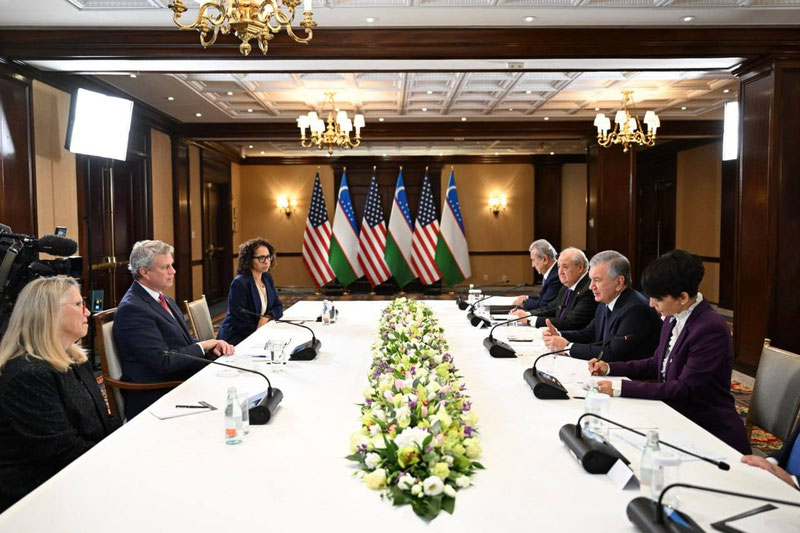 Изрображение 'Президент Узбекистана провел ряд встреч в рамках рабочего визита в Вашингтон'