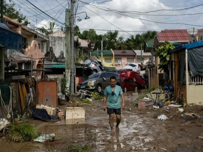 'Filippinda tarixidagi eng halokatli toʻfonlardan biri yuz berdi'ning rasmi