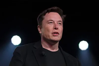 Image of 'Tesla approved a $1 trillion award for Elon Musk.'