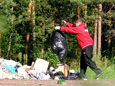 Image of 'A 2 billion soum fine was applied to those who dumped waste in an unmarked location in Tashkent.'