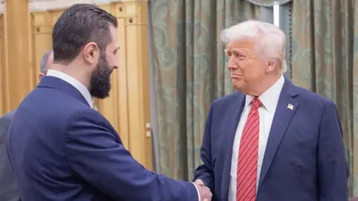 'Ahmad al-Shara va Donald Trump Oq uyda ko‘rishmoqchi'ning rasmi