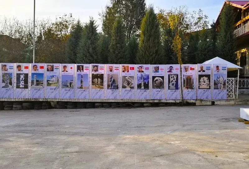 Изрображение 'Стартовал Международный скульптурный симпозиум «Самарканд – 2025»'