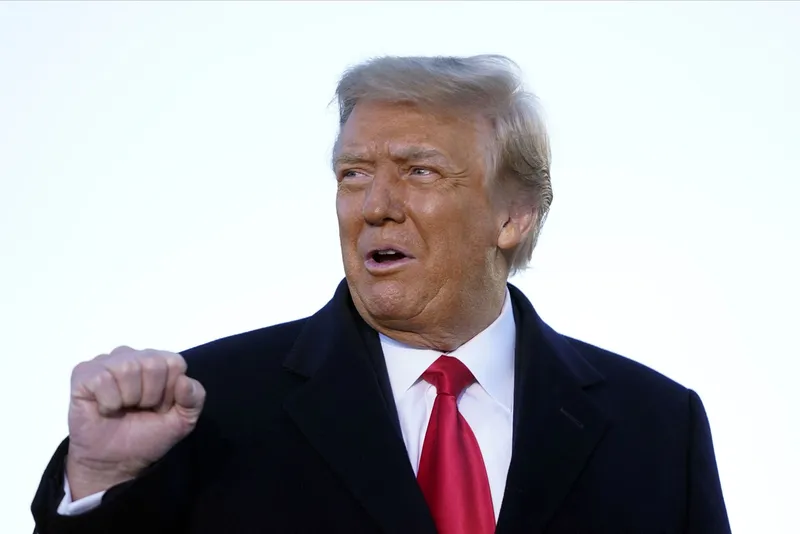 'Trump AQSH tarixidagi eng uzoq — 43 kunlik "shatdaun"ni yakunladi'ning rasmi