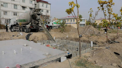 Изрображение 'В Ташкенте уничтожили часть зеленой зоны, созданной в рамках проекта «Яшил макон»'