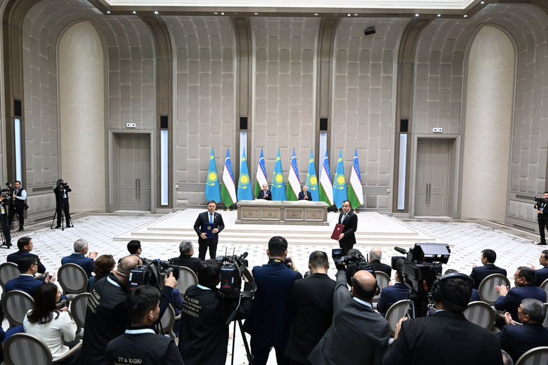 Изрображение 'Подписан пакет узбекско-казахстанских соглашений и меморандумов'