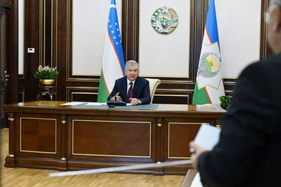 'Энди пахтачиликда юқори ҳосил олаётган фермерлар кам ҳосил олаётган фермерларга бириктирилиши мумкин'ning rasmi