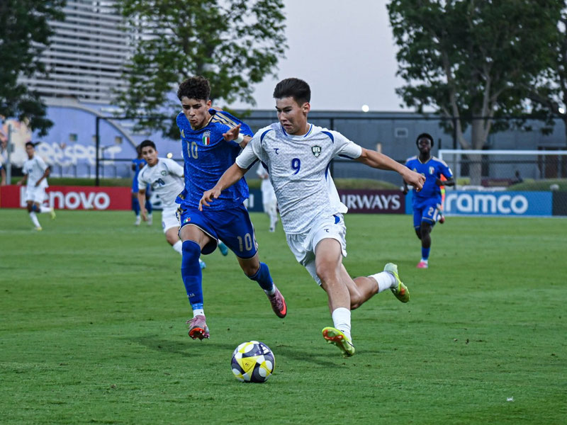 Image of 'Uzbekistan suffered a defeat in the match against Italy.'