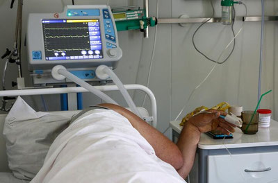 Изрображение 'Первый человек в мире умер от птичьего гриппа H5N5'