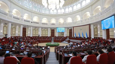 'Odometer ko'rsatkichlarini yashirganlarga jarima joriy etish loyihasi ma'qullandi'ning rasmi