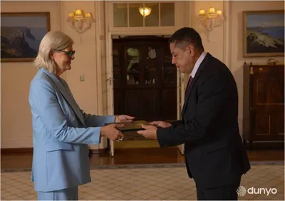 Изрображение 'Посол Узбекистана вручил верительные грамоты Генерал-губернатору Австралии'