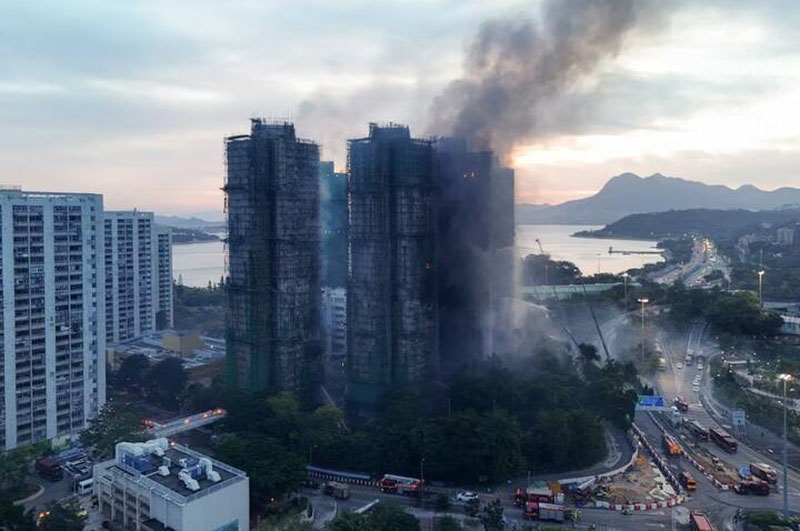 Изрображение 'Пожар в Гонконге: число погибших выросло до 83-х'