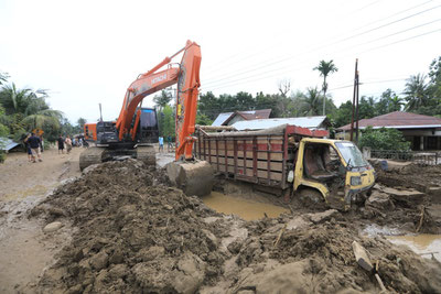 Изрображение 'Число погибших от наводнения в Индонезии выросло до 174-х'