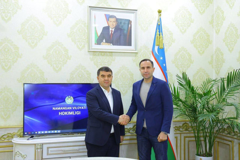 Изрображение 'Тимур Кападзе возглавил наманганский клуб  «Навбахор»'