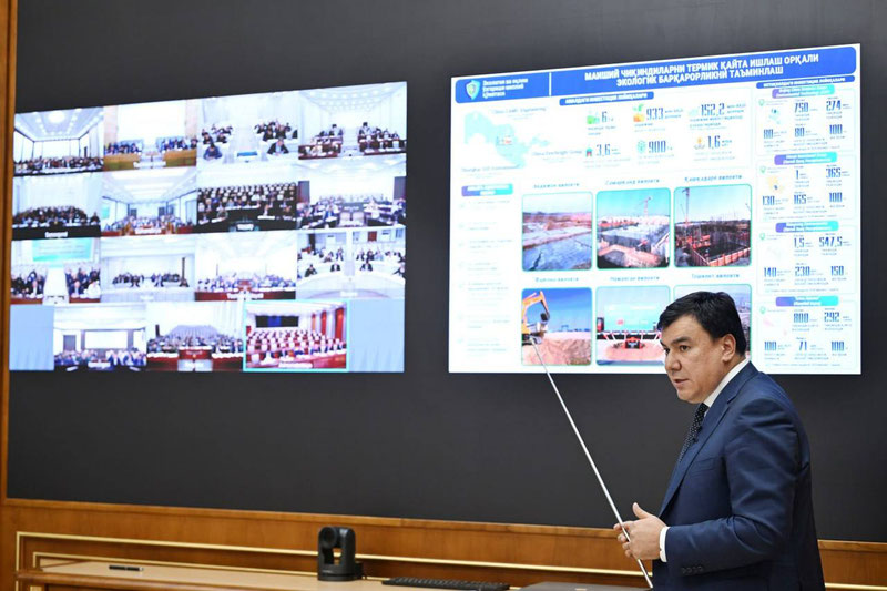 Изрображение 'Президент заслушал отчёт Спецкомиссии по улучшению экологической ситуации в Ташкенте'