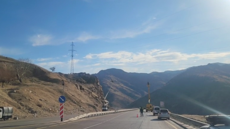 Изрображение 'Автомобилистов, следующих через перевал Камчик, предупредили о временных закрытиях участка дороги'