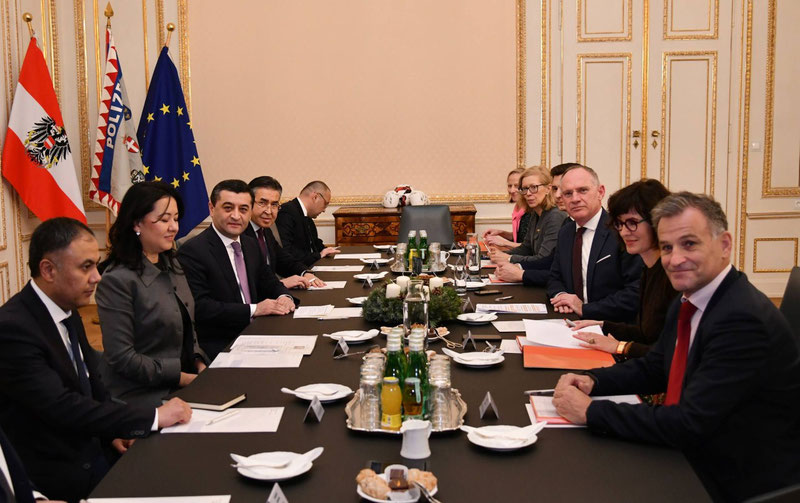 Изрображение 'Глава МИД Узбекистана провел встречи в Австрии и принял участие в бизнес-форуме'