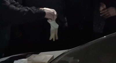 Изрображение 'В Ферганской области задержаны должностные лица, подозреваемые в мошенничестве'