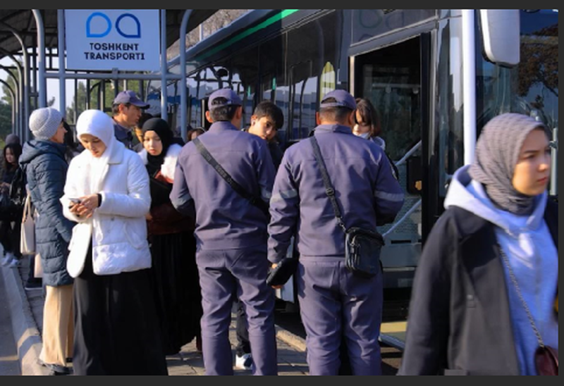 Изрображение 'С начала декабря в столичных автобусах выявили почти 3000 безбилетников (видео)'